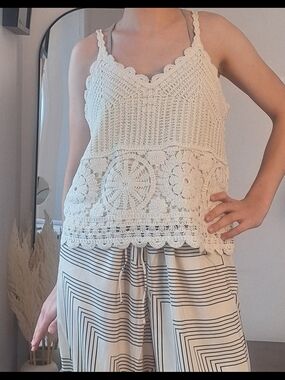 Design History Cream Crochet Lace Camisole
